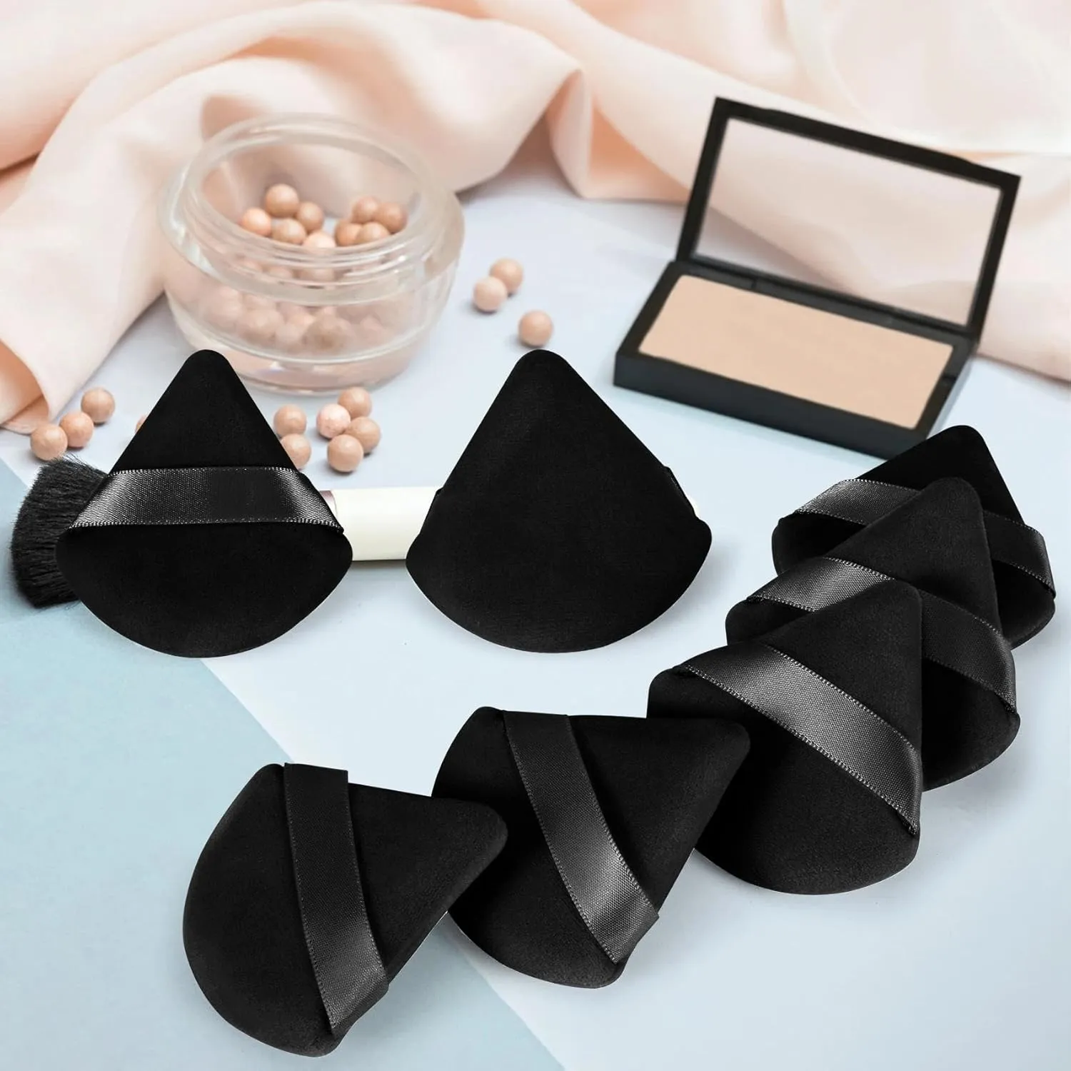 100 Pcs Triangle Powder Puff for Face Powder, Beauty Makeup Sponge for Loose and Dry Cosmetic Foundation Soft Makeup Puff for Contouring, Facial Sponges Make up Tools (Black)
