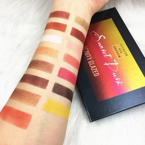 18 Color  Natural Shimmer Matte Eyeshadow