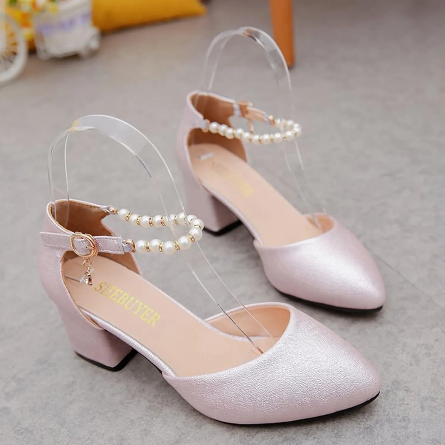 2025 Comfortable Sandals for Women Breathable Elegant Dressy Low Block Chunky Heels Wedding Shoes Fashion Pearl Dance Party Walking Footwear Summer Closed Toe Loafer Shoe with Ankle Strap