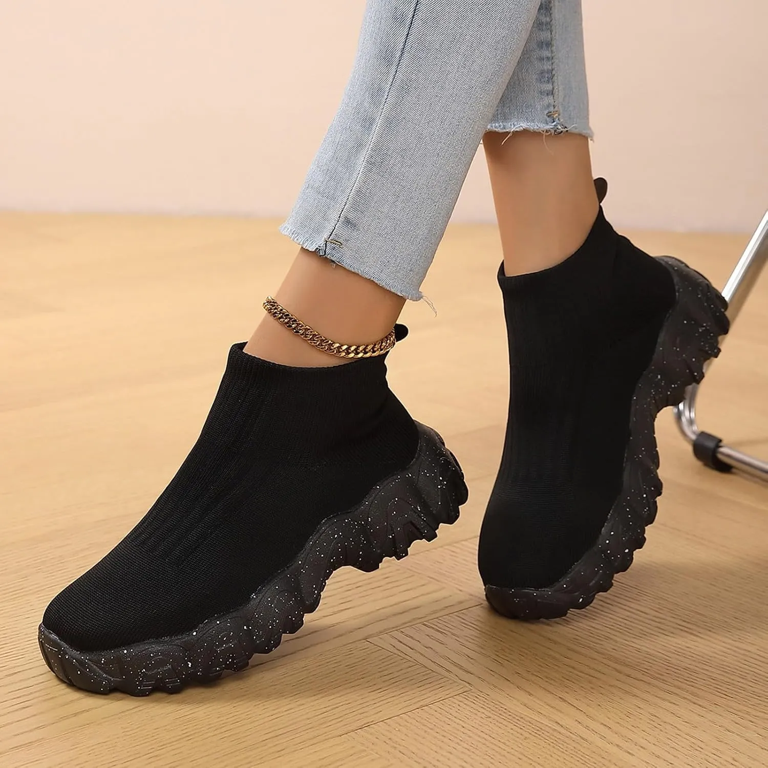 2025 Women Comfortable Casual Shoe Breathable Mesh Slip-On Wedge Heel Shoes Fashion Run Sport Sneakers Non-Slip Walking Footwear Summer Loafer Slippers Indoor/Outdoor Height Increase Slides