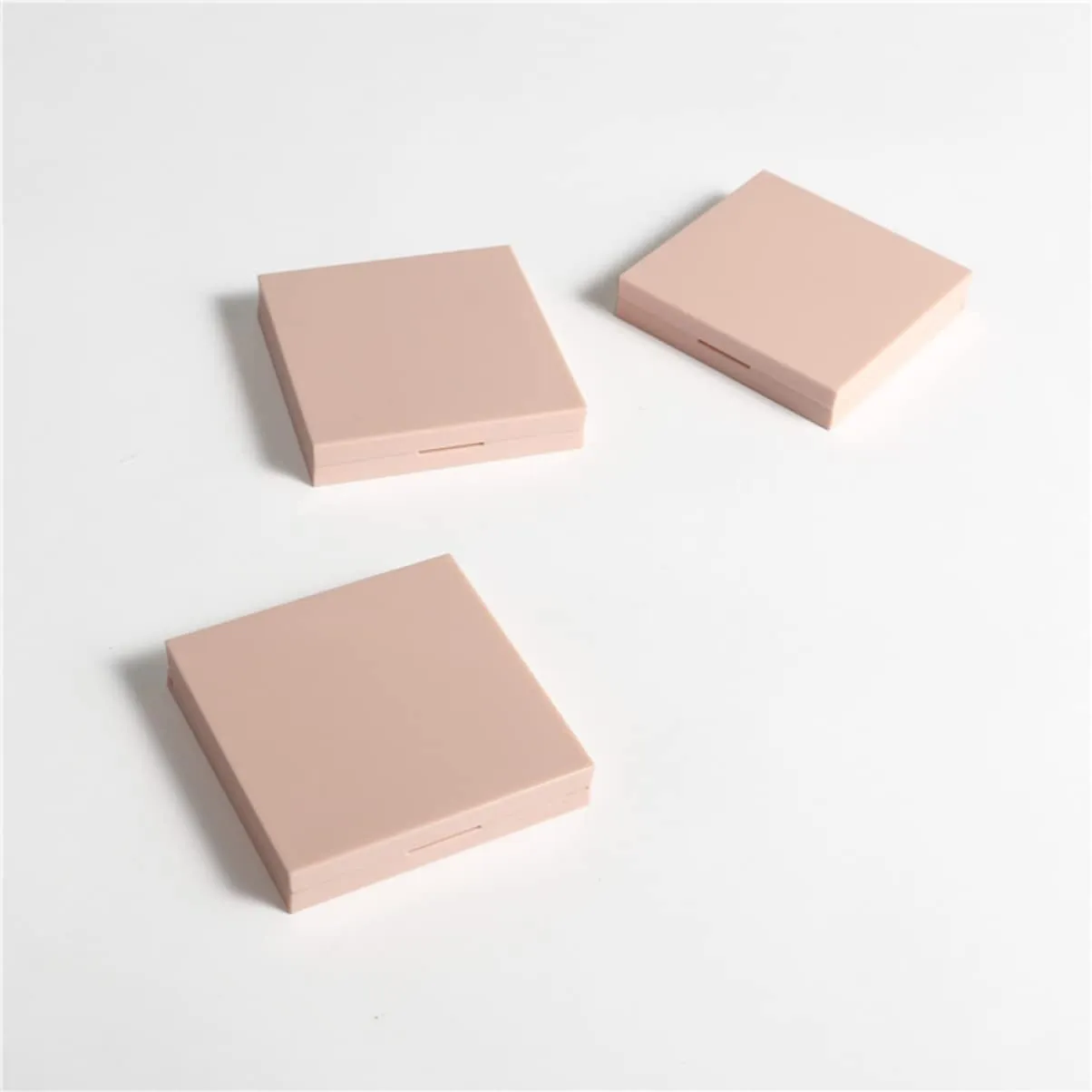 4pcs Empty Eyeshadow Palette Mirror Makeup Storage Box for Women Girls Design for Versatile Eye Makeup Organization