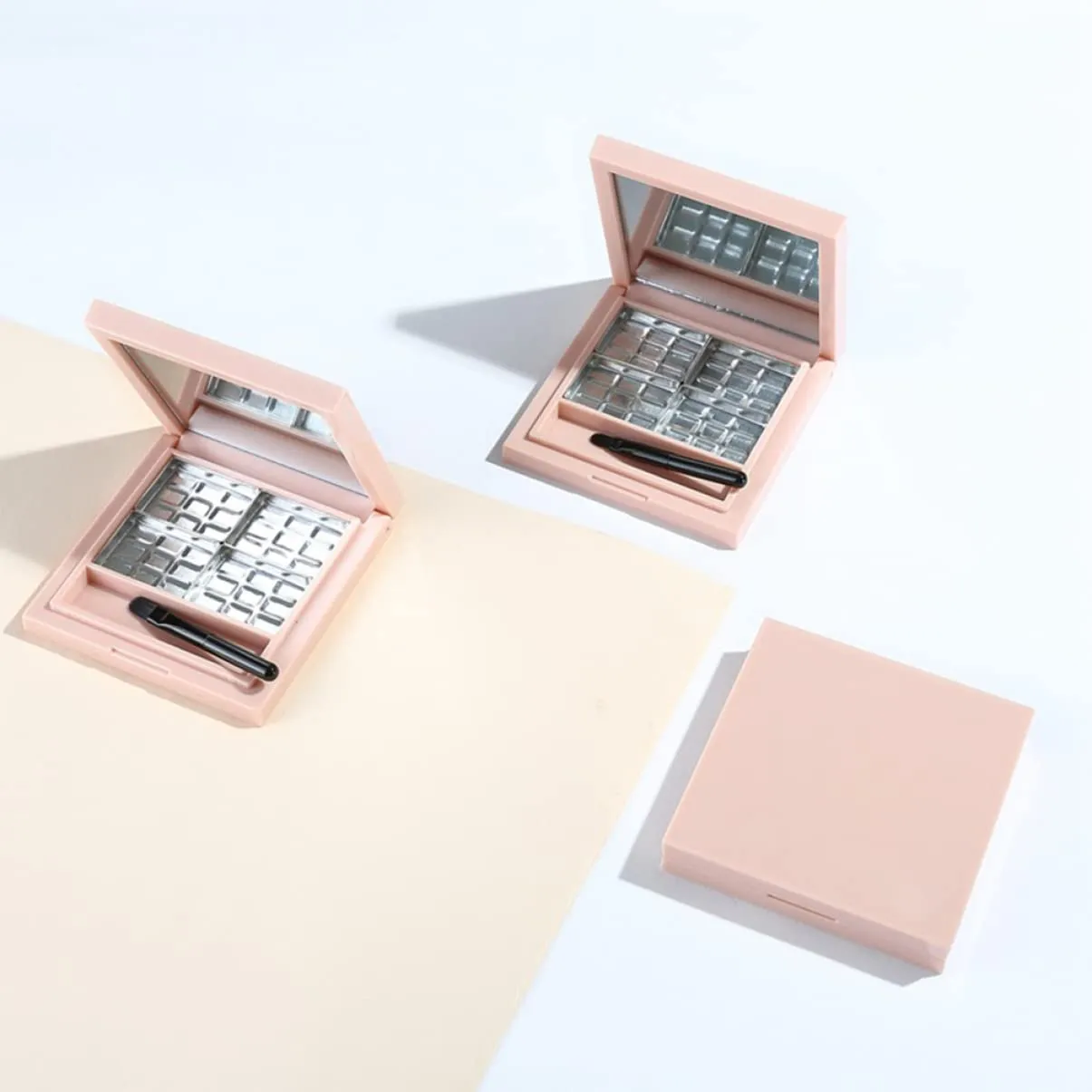 4pcs Empty Eyeshadow Palette Mirror Makeup Storage Box for Women Girls Design for Versatile Eye Makeup Organization
