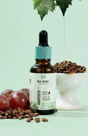 <strong>Pure Cold Pressed Grapeseed Oil 30ml</strong>