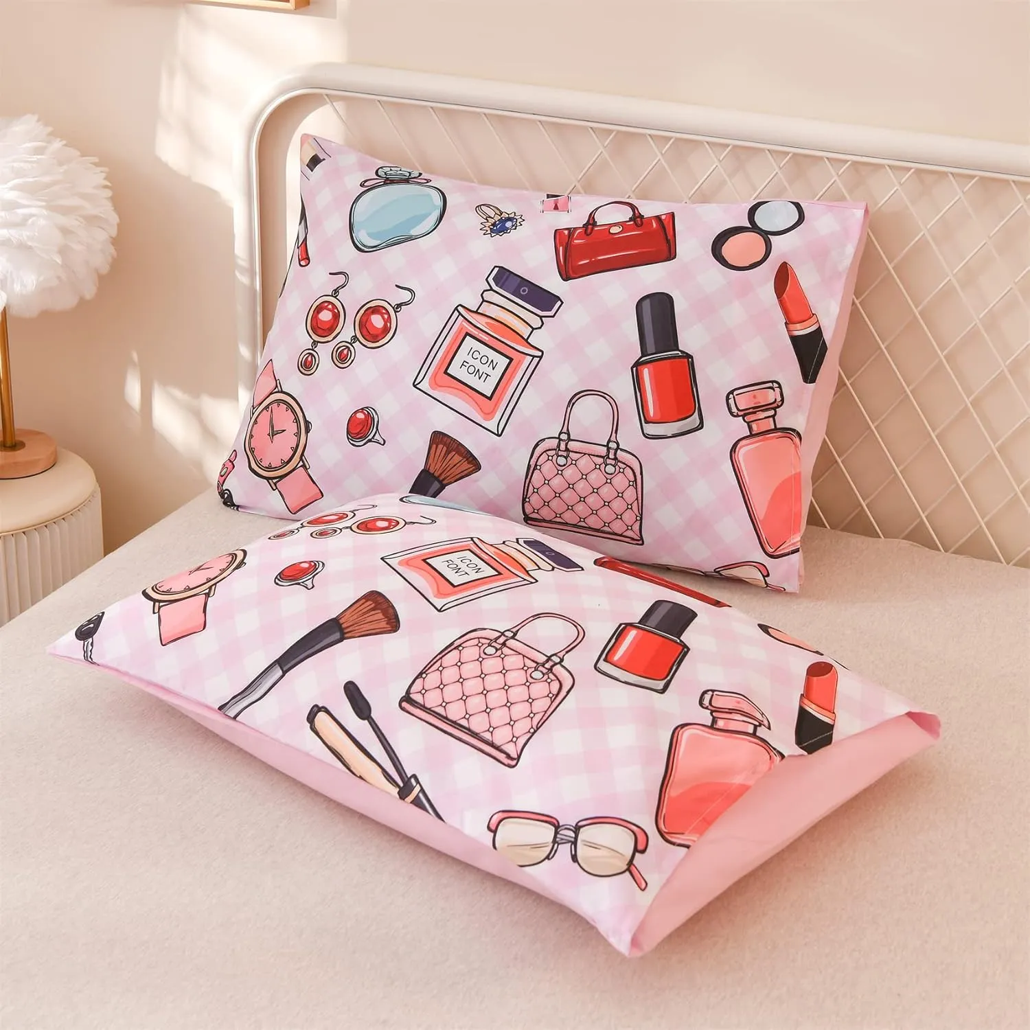 Aimuan Fashion Girl Comforter Sets Cosmetic Perfume Bag Lipstick Diva Pink Quilt Set Nail Polish Pattern Decorative Quilted 6 Pcs Makeup Bedding Set with 2 Pillowcases (Pink, Queen 6Pcs)