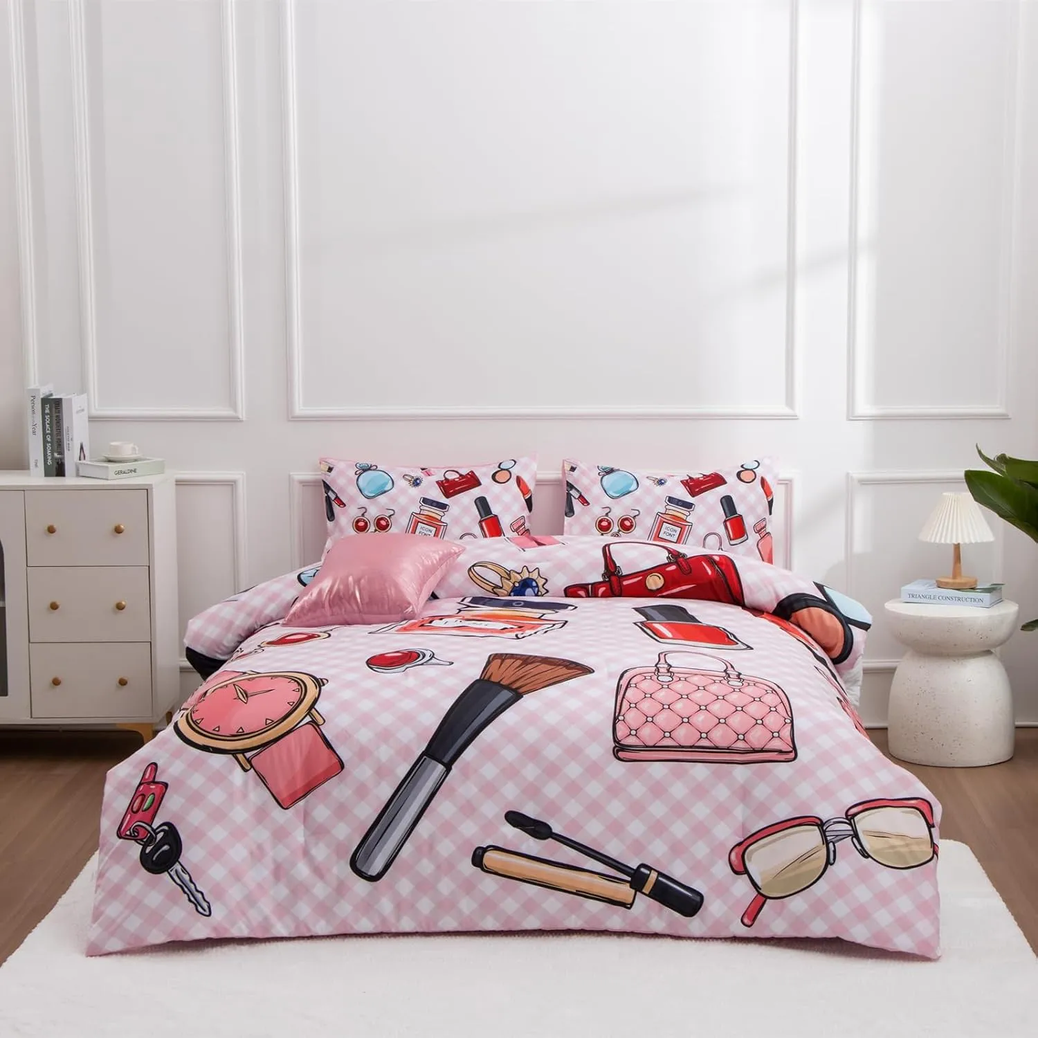 Aimuan Fashion Girl Comforter Sets Cosmetic Perfume Bag Lipstick Diva Pink Quilt Set Nail Polish Pattern Decorative Quilted 6 Pcs Makeup Bedding Set with 2 Pillowcases (Pink, Queen 6Pcs)