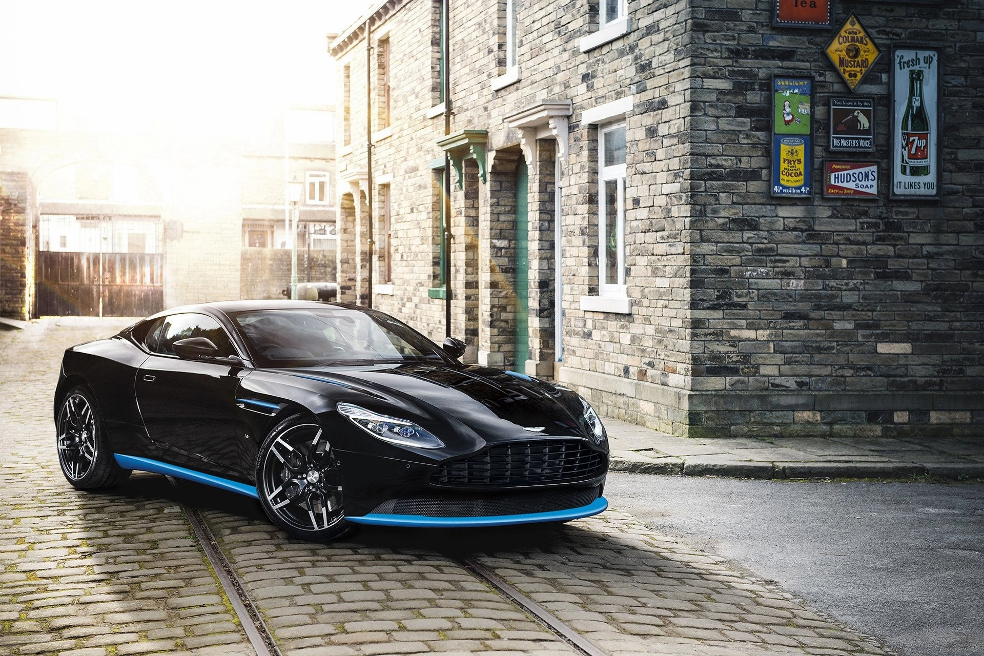Aston Martin DB11 (2016-Present) Superleggera Light Alloy Wheels