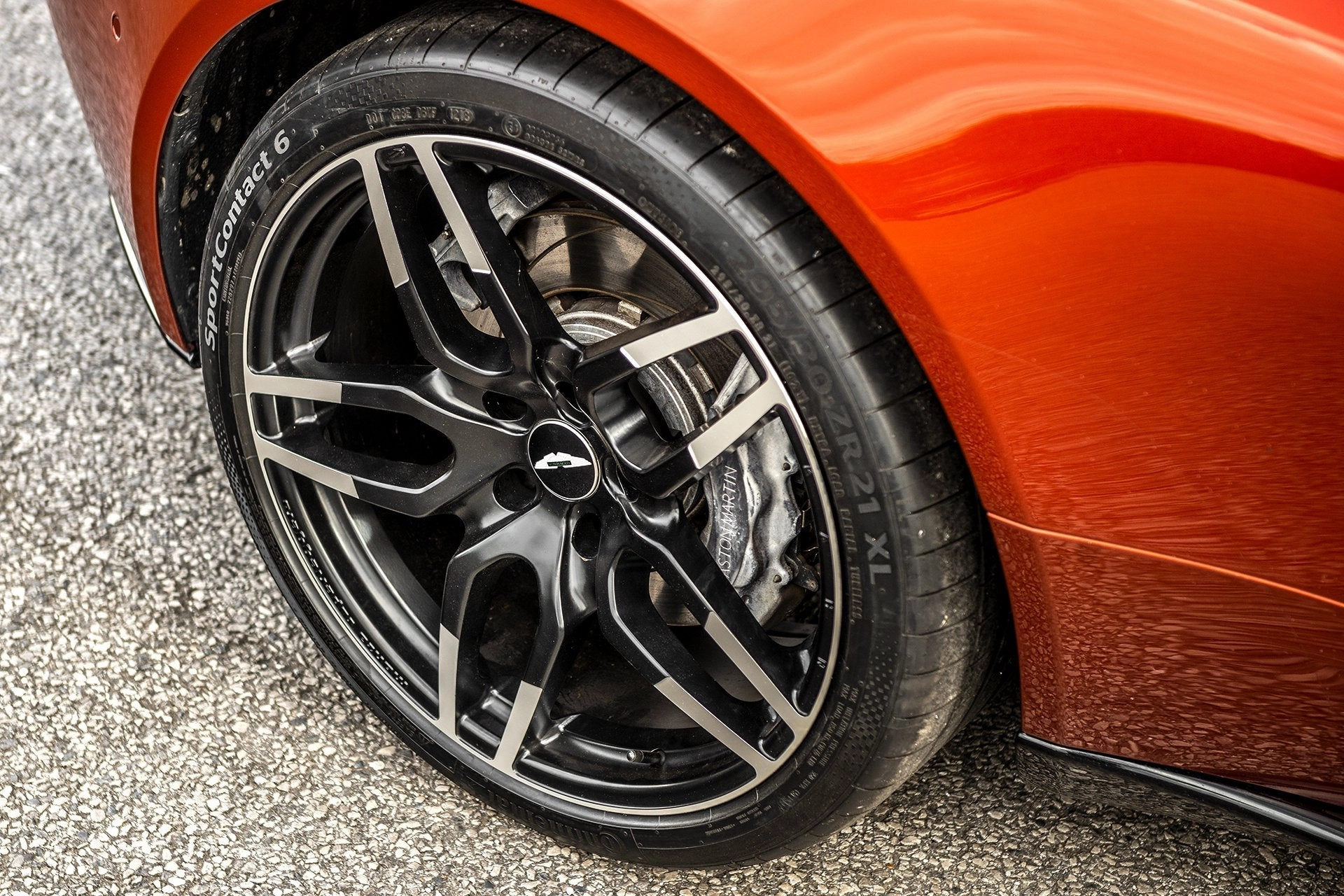 Aston Martin DB11 (2016-Present) Superleggera Light Alloy Wheels