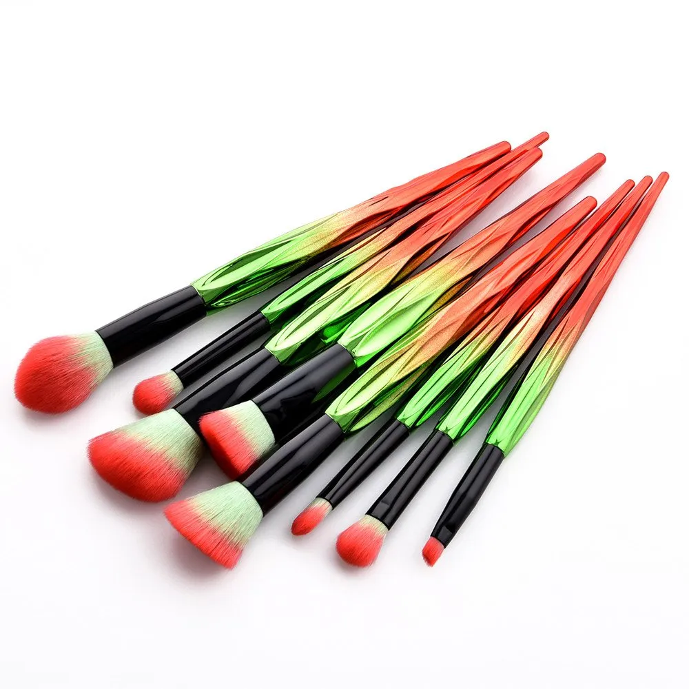 Brush Makeup Eyeshadow 8Pcs Powder Lip Tool Brushes Set Foundation Eyeliner Brush Makeup Finishing Spray