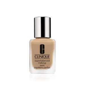 Clinique Superbalanced Oil Free Liquid Foundation Makeup For Dry to Oily Skin Types | Hydrating   Moisturizing
