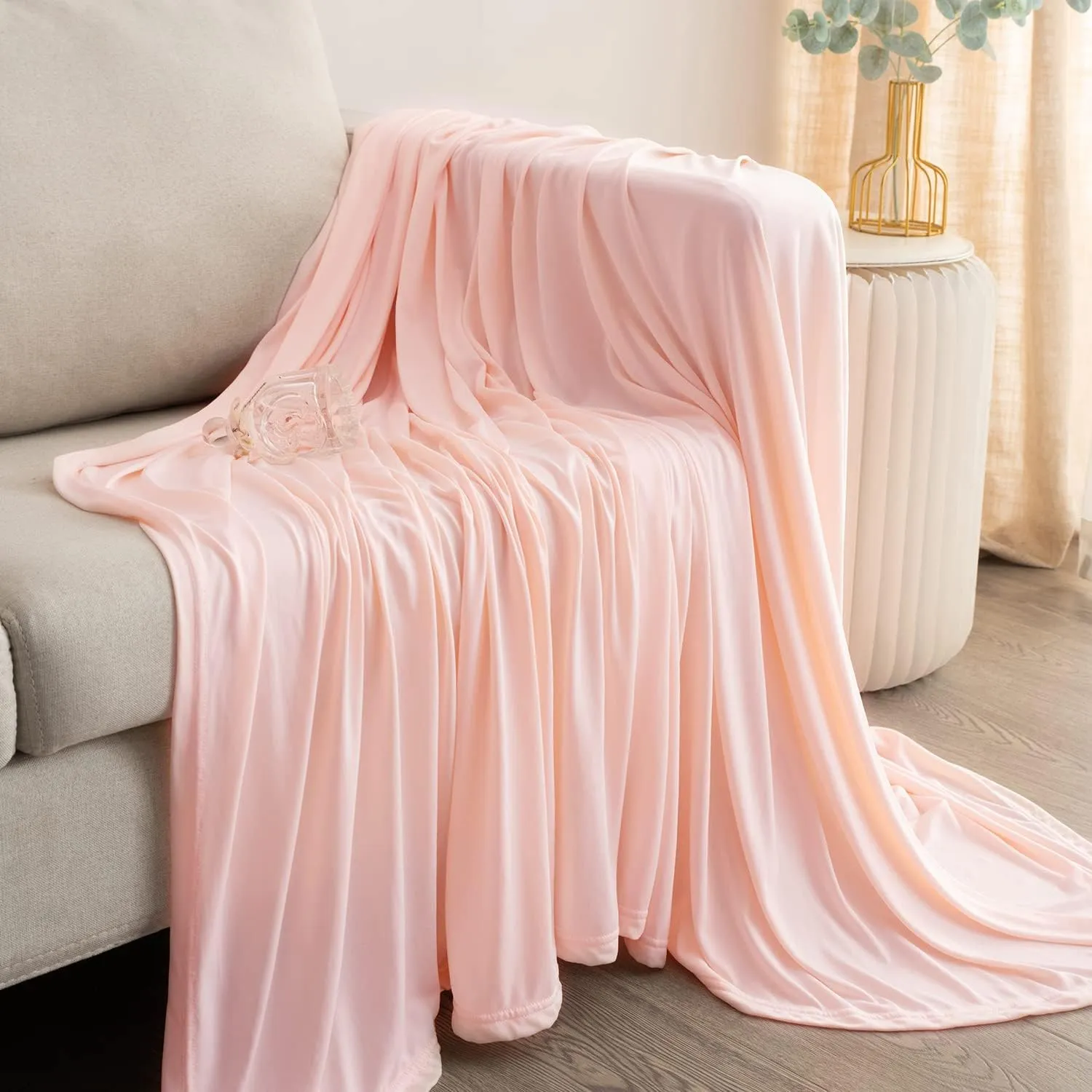Cooling Blanket Queen Size, Summer Blanket with Extreme Thin Design, Japanese Cooling Fiber Absorbs Body Heat, Lightweight Soft Cold Sheet for Sleeping Cool Bed(Queen Size 96" x 90" Pink)
