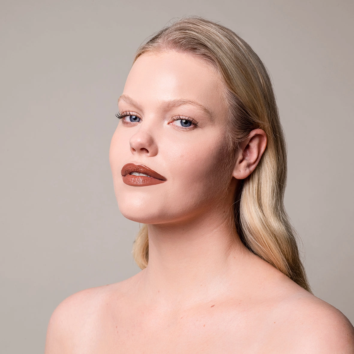 EMBRACING FAILURE vegan lipstick