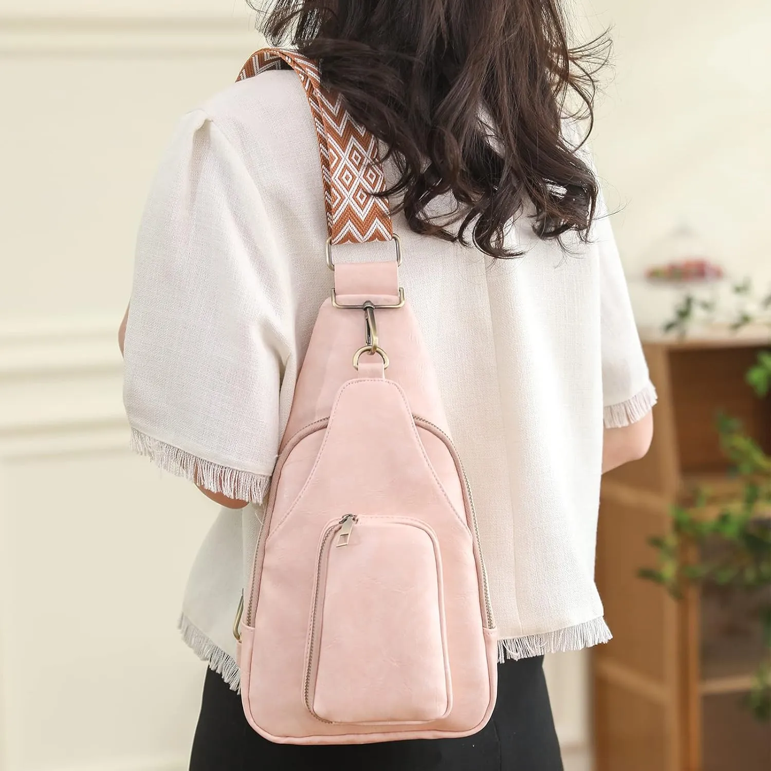 HIGHGO Small Sling Bag for Women Fanny Pack Crossboday Bags,Crossbody Sling Purse Gifts for Women Men Travel Sport Camping (PINK)