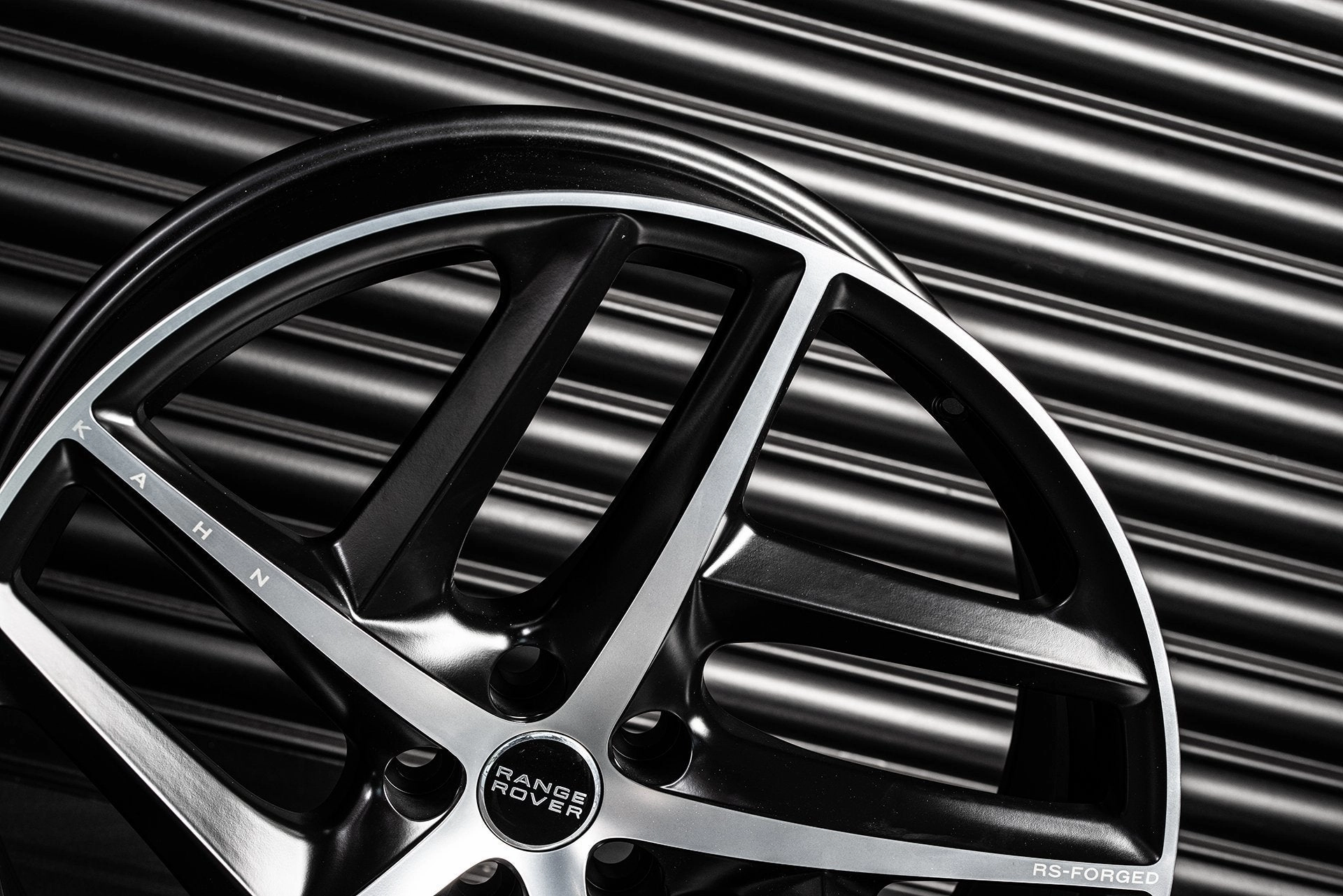 Land Rover Defender (2020-Present) Type 52 RS-Forged Alloy Wheels