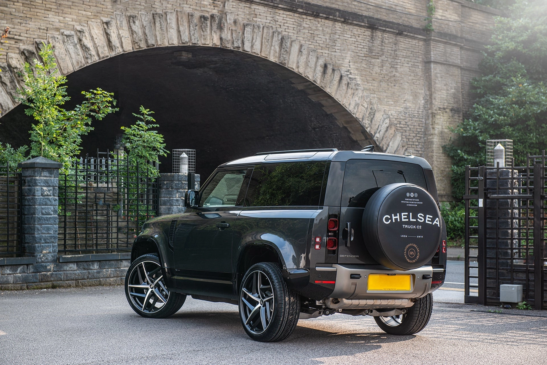 Land Rover Defender (2020-Present) Type 52 RS-Forged Alloy Wheels