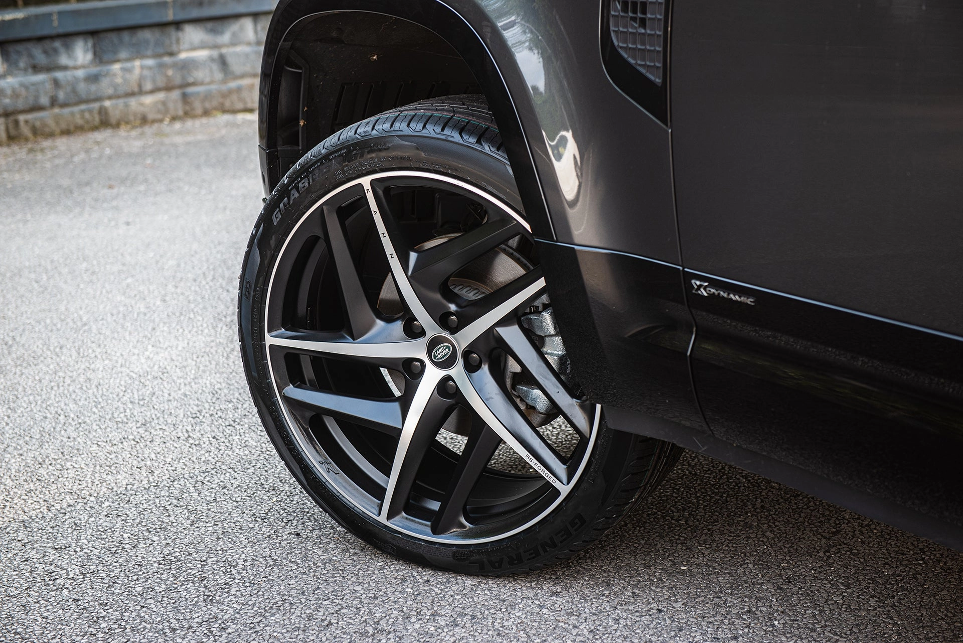 Land Rover Defender (2020-Present) Type 52 RS-Forged Alloy Wheels