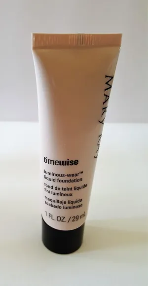 Mary Kay TimeWise Luminous Wear Liquid Foundation Ivory 7. New/No box.