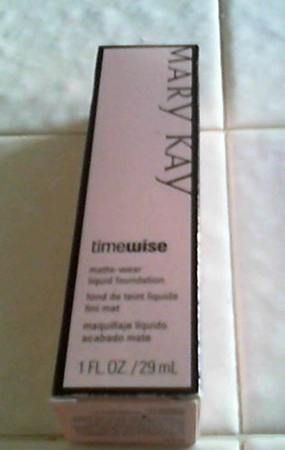 Mary Kay timewise luminous wear liquid foundation beige 6