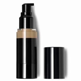 Moisturizing Lightweight Luminous Liquid Cream Foundation (Warm Nude)