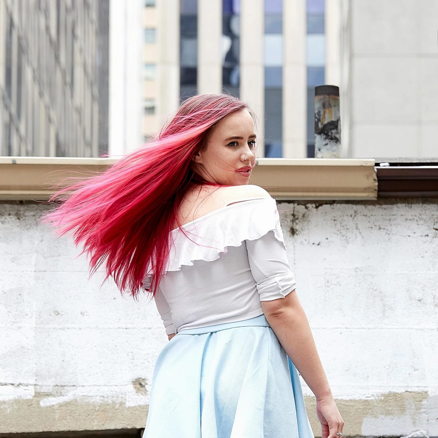 oVertone Color Depositing Conditioner - 8 oz, Extreme Pink, Semi Permanent Hair Color with Shea Butter & Coconut Oil - Vegan, Cruelty-Free