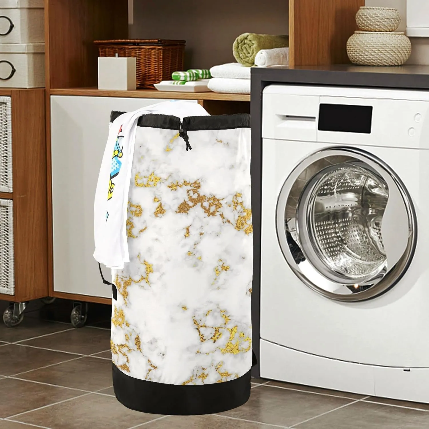 Oyihfvs White Marble Abstract Art with Golden Glitter Texture Backpack Laundry Bag, Laundry Backpack with Shoulder Straps, Waterproof Nylon Clothes Hamper Bag for Men Women Yoga Backpack