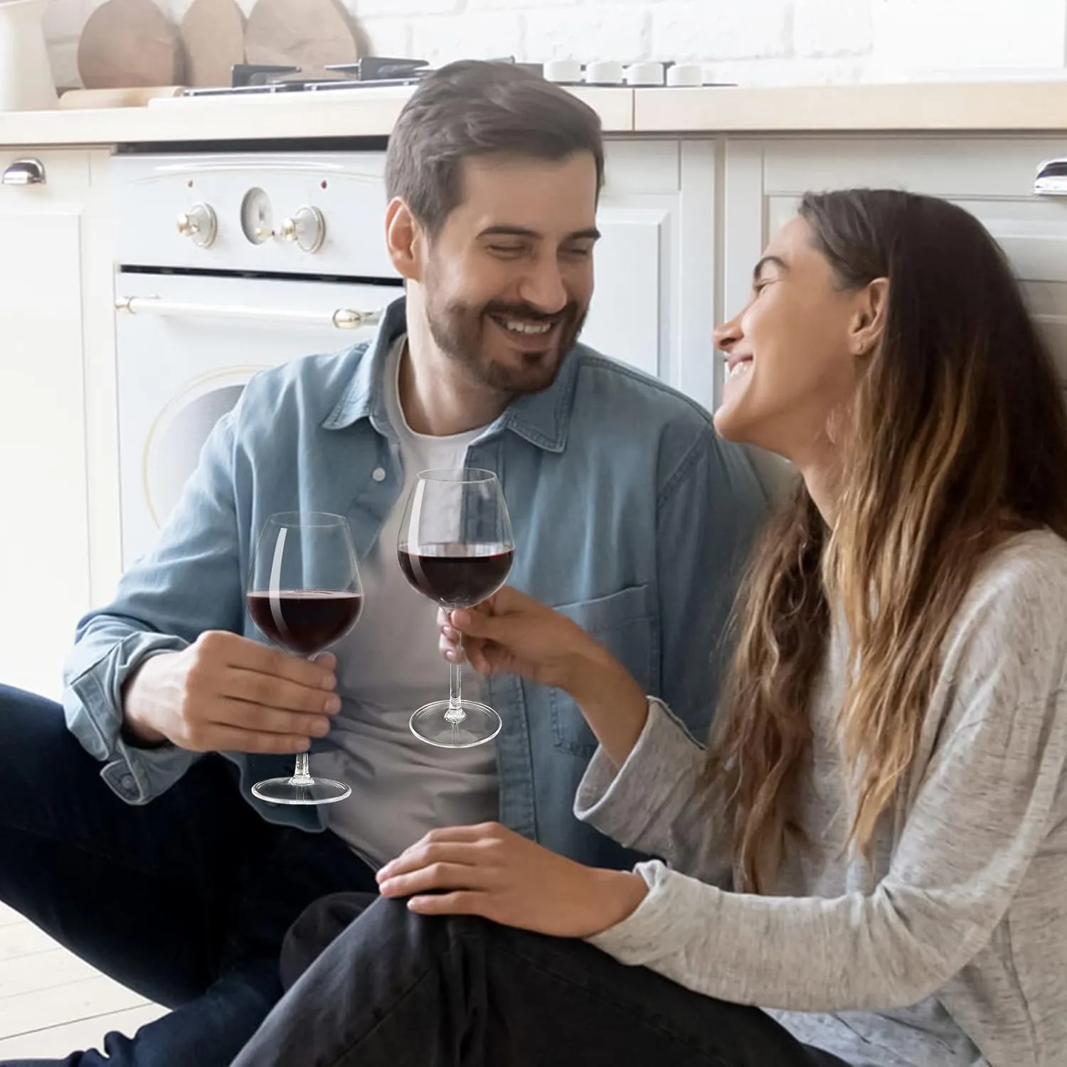 Plastic Wine Glasses Set of 4(15oz) |Unbreakable Wine Glasses with Stem|100% Tritan & BPA Free |Dishwasher Safe| Awesome For Pool, Beach, Travel, Pool, Camping, Beach, Picnic, Everyday Use.