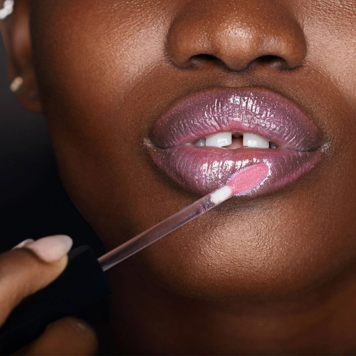 Plumping Lip Gloss (Pink Pout)