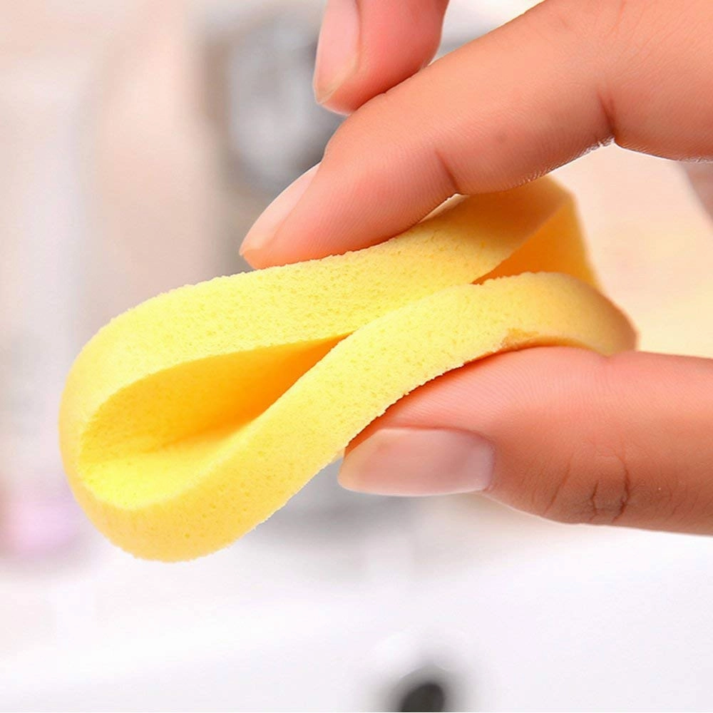 Royall Elite Compressed Facial Sponges 120 Pcs, Yellow Synthetic Fiber Round Facial Wash Pads, Soft & Absorbent, Deep Cleans Pores