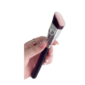 Trapezoid Slanted Foundation Brush for Contouring & Blending – Synthetic Bristles, Fragrance-Free, Angled Flat Makeup Brush for All Skin Types, Ideal for Liquid & Cream Products, Black Handle
