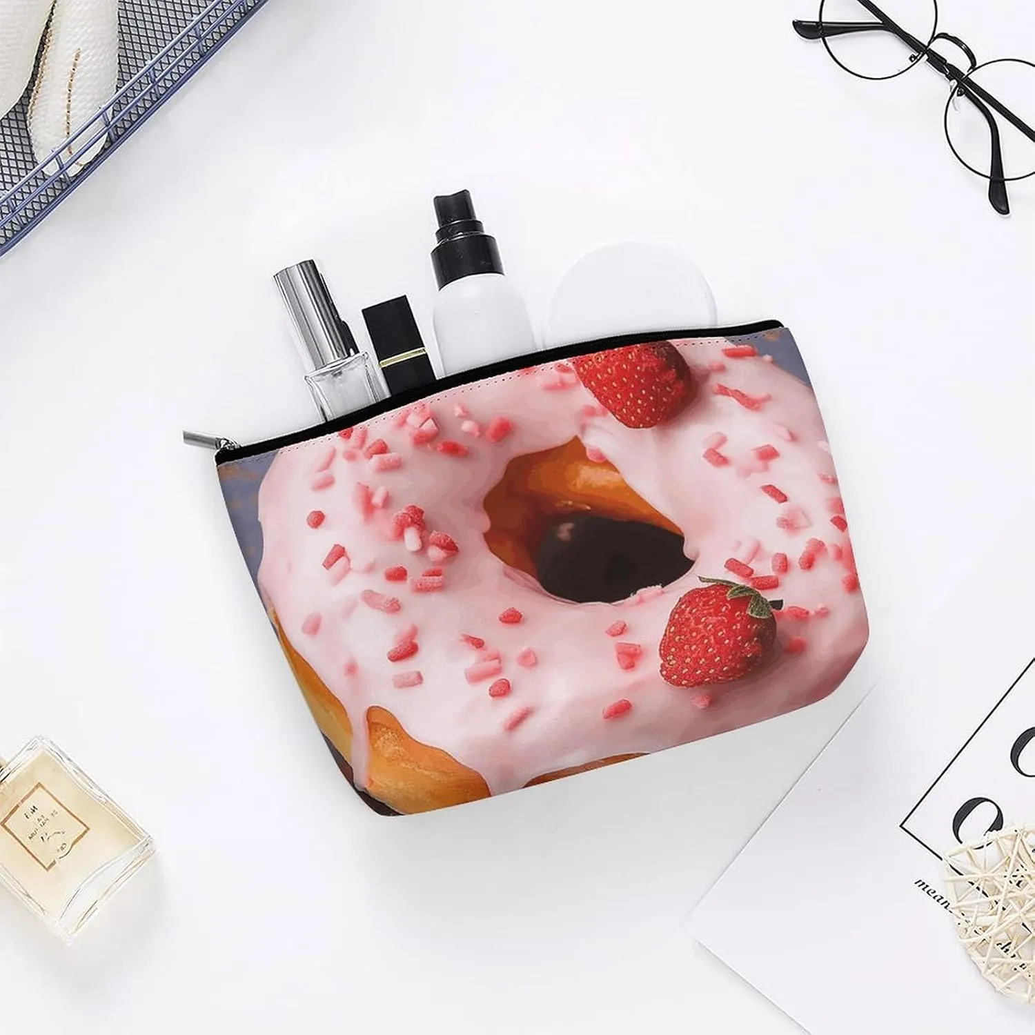 Travel Makeup Bag Portable Cosmetic Bag Strawberry Donut Makeup Storage Bag for Women/girl