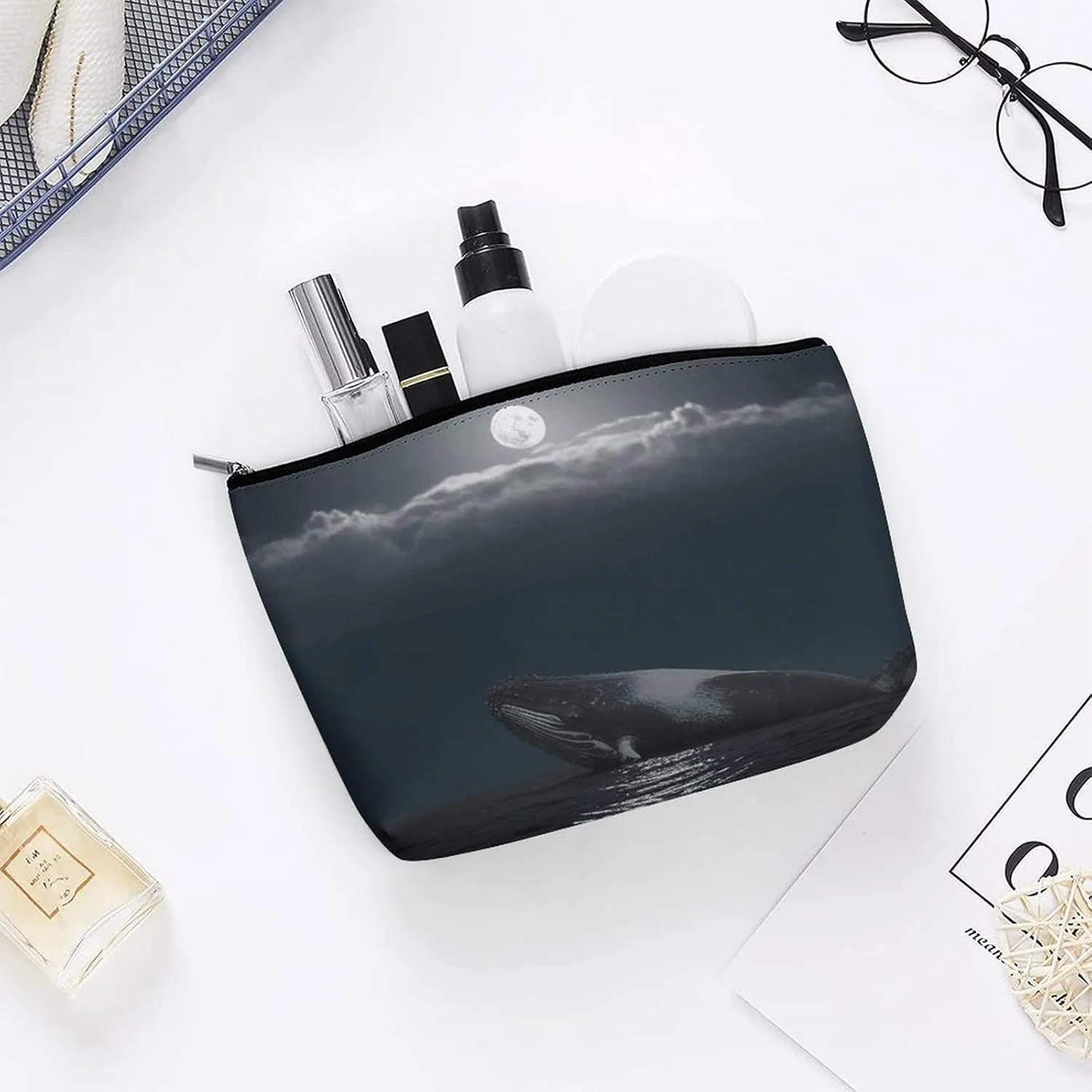 Travel Makeup Bag Portable Cosmetic Bag Whale Full Moon Makeup Storage Bag for Women/girl