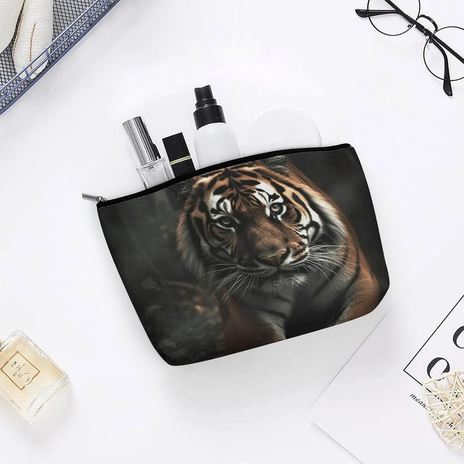 Travel Makeup Bag Portable Cosmetic Bag Wild Animals Tiger Makeup Storage Bag for Women/girl